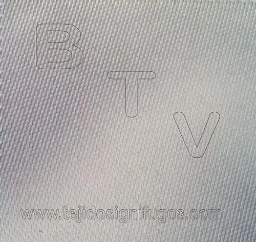 Coated fiberglass blanket PUR 690 gm / m2