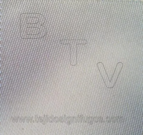 Coated fiberglass blanket PUR 450 g / m2 Coated fiberglass blanket PUR 450 g / m2